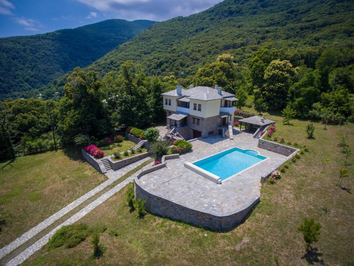 Luxury Villa With Pool In Цагарада Экстерьер фото