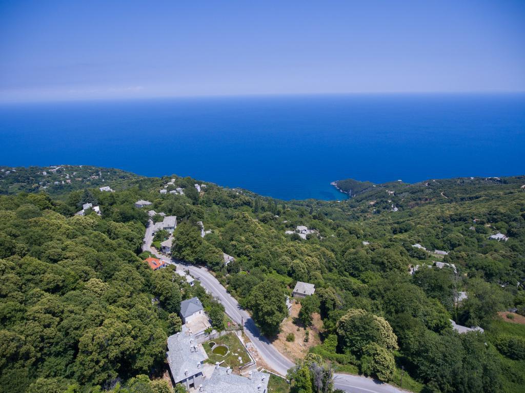 Luxury Villa With Pool In Цагарада Экстерьер фото